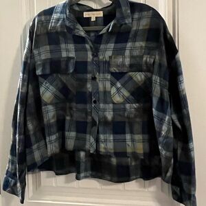 Madden Plaid Crop Button Down shirt XL